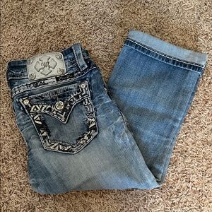 Miss Me Signature Crop Jeans, 27. Good condition, measurements provided.